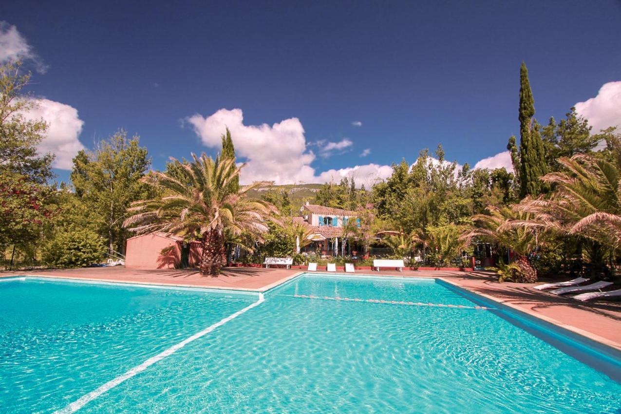 Camping La Peiriere Tuchan Exterior photo
